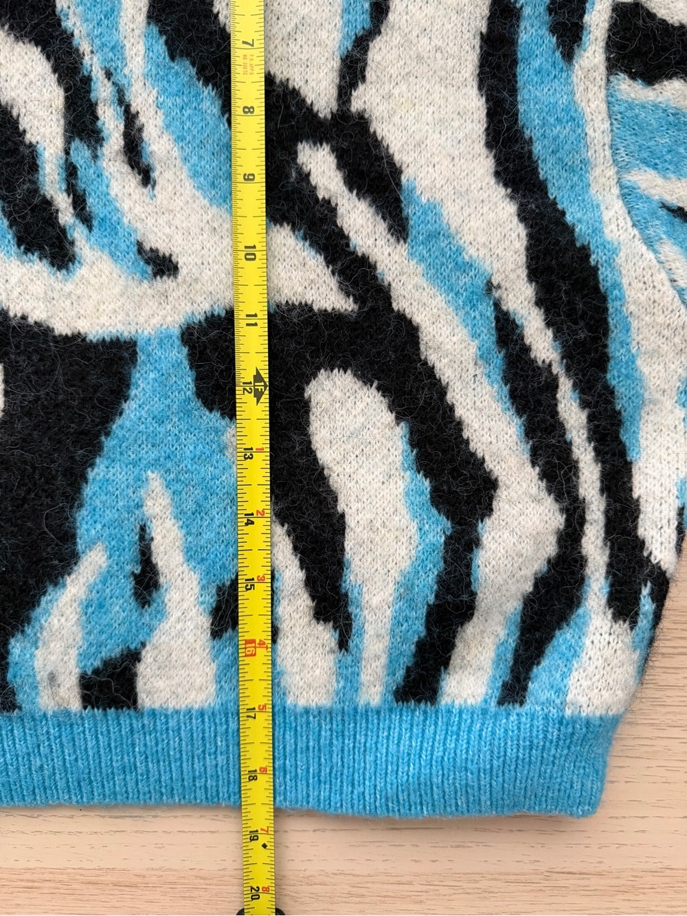 Zara Jacquard Animal Print Sweater Blue Black White Size S - Picture 11 of 11